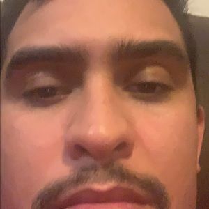 Meet your Posher, Luis